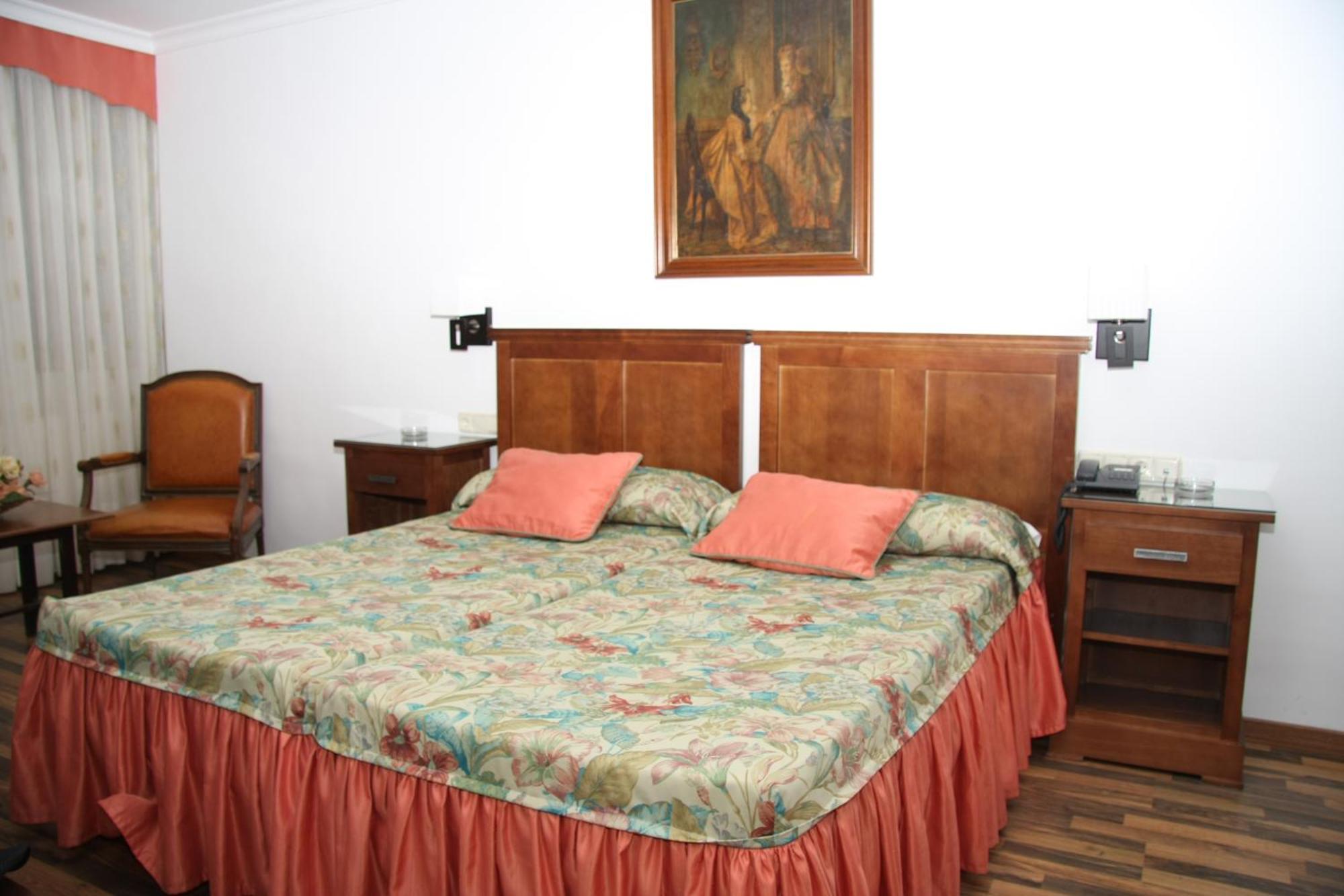 Hotel Mulhacen Guadix Kamer foto