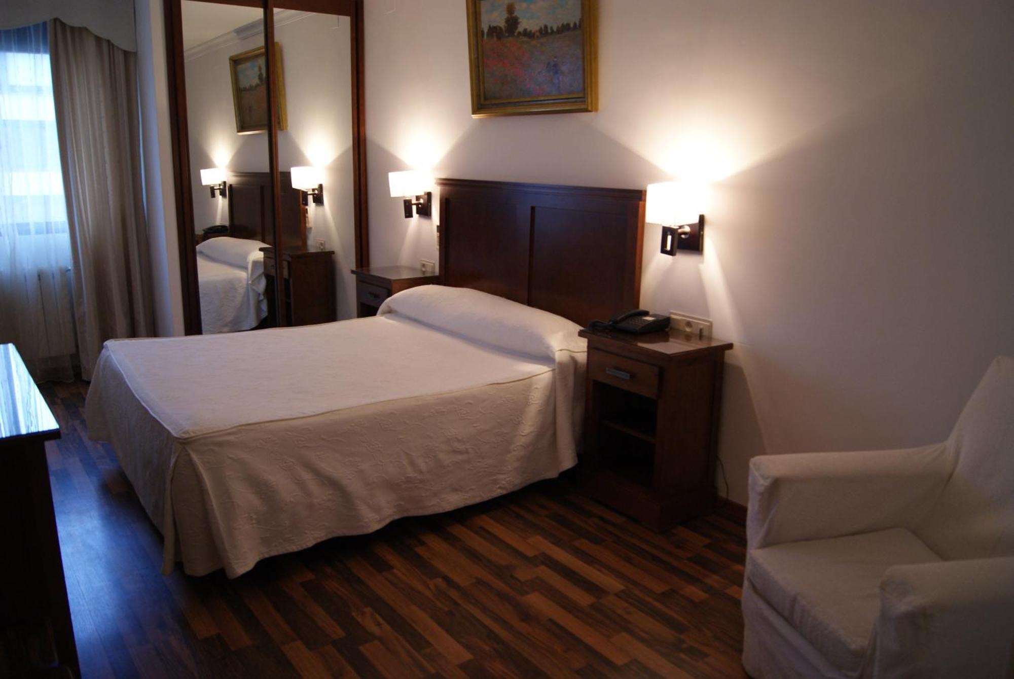 Hotel Mulhacen Guadix Kamer foto